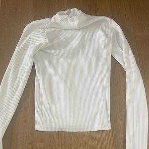 Brandy Melville Longsleeve Turtleneck top